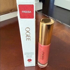OGEE Freesia Lip Gloss - Pink